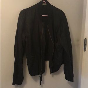 Vince (worn2x) perfect condition bomber jacket!